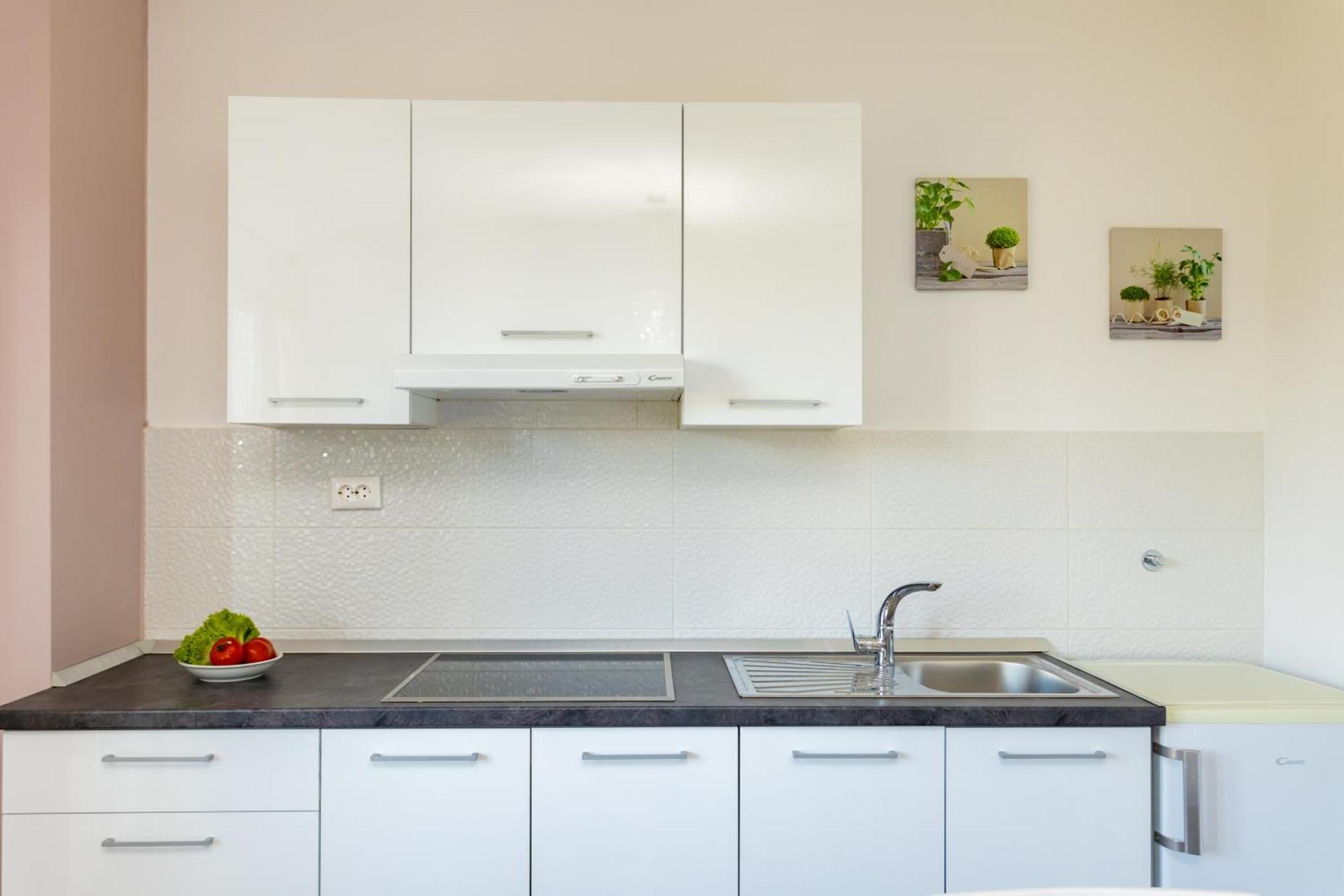 Apartments And Rooms Kod Keti มาลินสกา ภายนอก รูปภาพ
